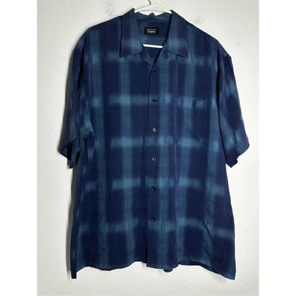 Haggar Men’s Size Large Casual Button Down Shirt Smoky Blue Plaid
